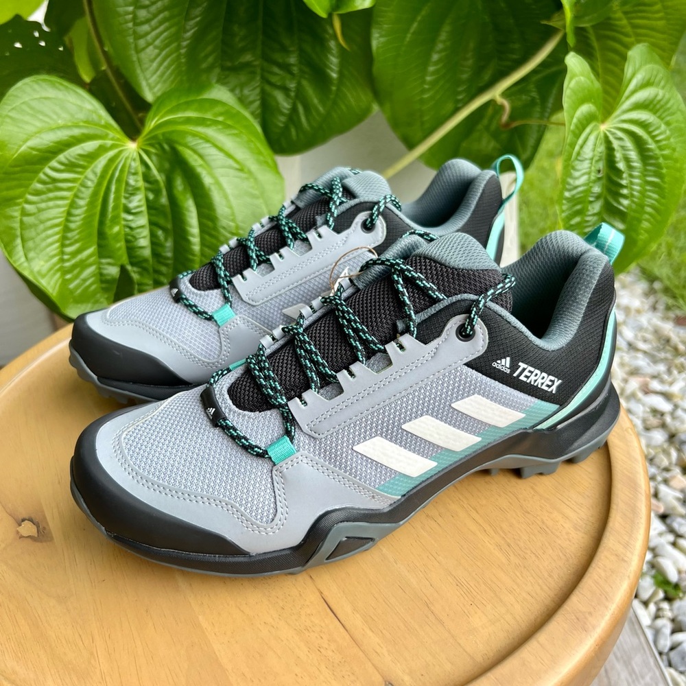 🤍🖤Adidas 🤍🖤Terrex🖤🤍New 🤍🖤Size 9.5